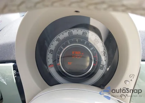 2013 Fiat 500C Lounge z USA, uszkodzony, nr VIN 3C3CFFER3DT536623